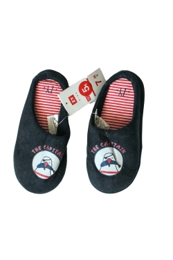 Slippers 29/30 size