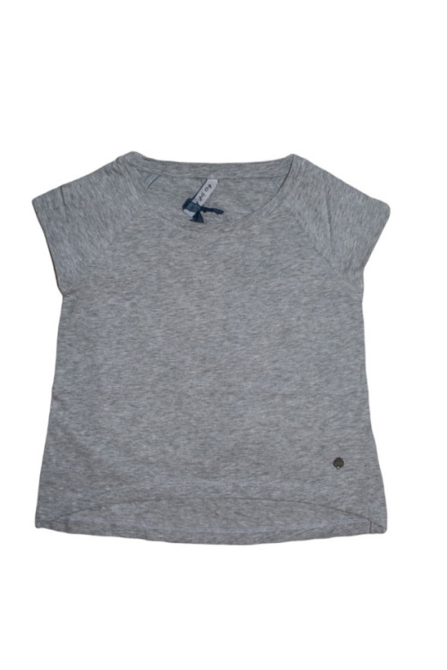 T-shirt with accessories