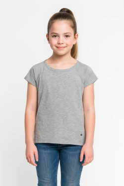 T-shirt with accessories