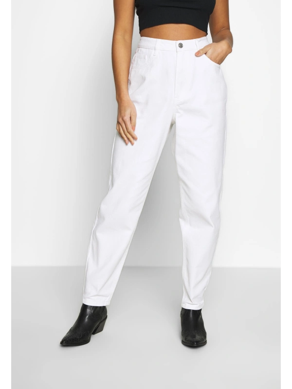 RIOT HIGHWAIST  MOM JEANS - white denim