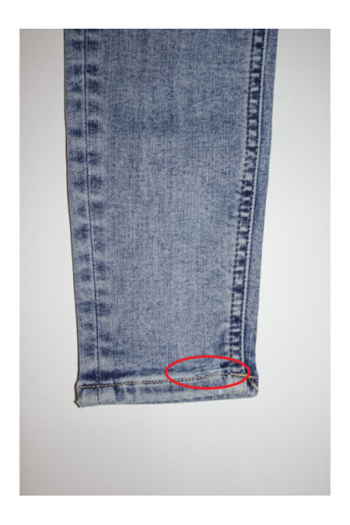 HIGH RISE SUPER SKINNY ANKLE JEANS (defect)
