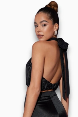 atlasas PLISSE HALTER NECK CROP