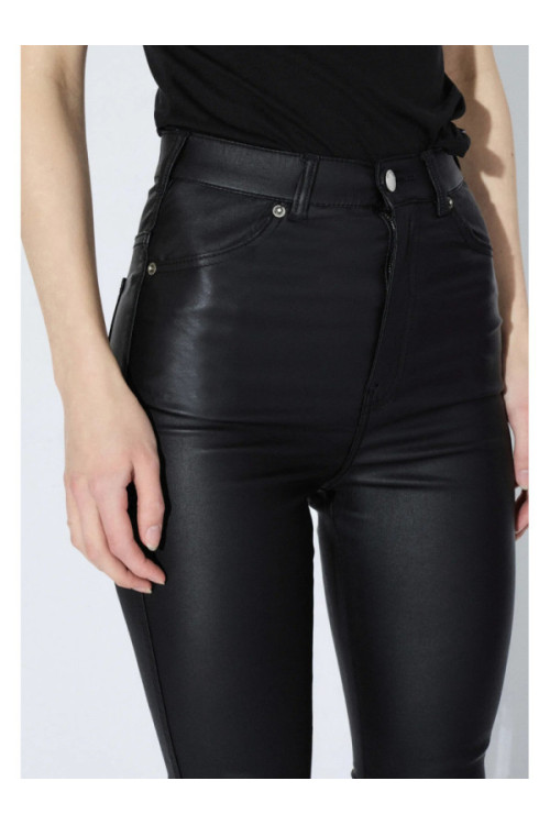 Moxy Flare PLUS Jeans