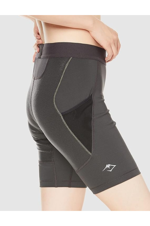 Running shorts