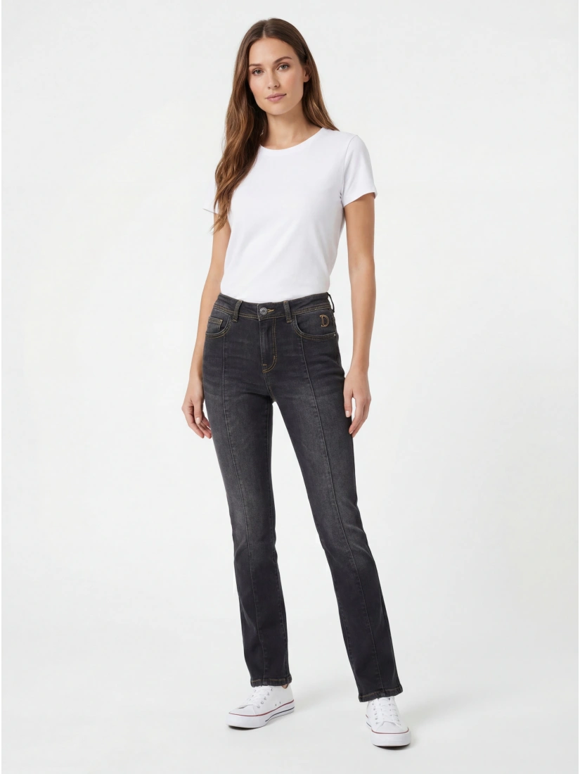 Slim fit jeans