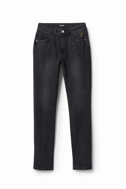 Slim fit jeans