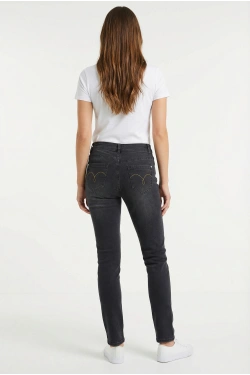 Slim fit jeans