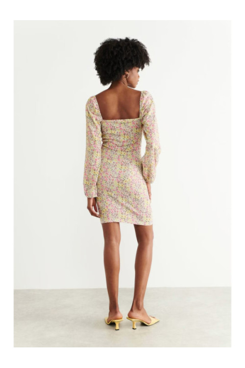 Wanna Dress